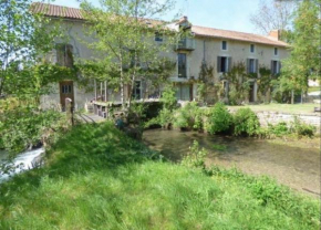 Gigantesque moulin